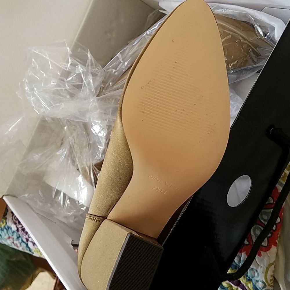 Nine West boot *New in box* - Picture 8 of 8